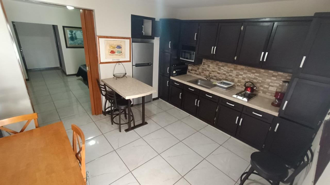 Suites Entrelagos Ciudad Obregón Exteriér fotografie